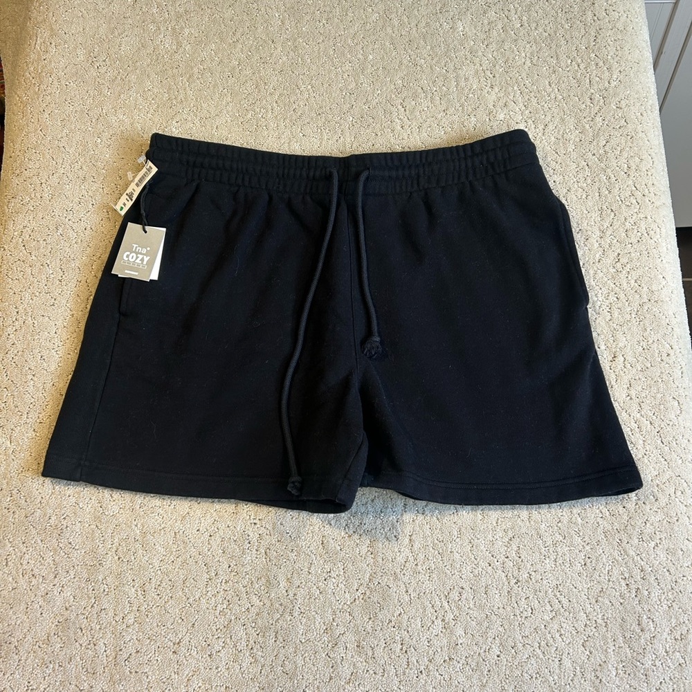 NWT Aritzia Tna Cozy Fleece Boyfriend Black Sweat Shorts Size 2XL